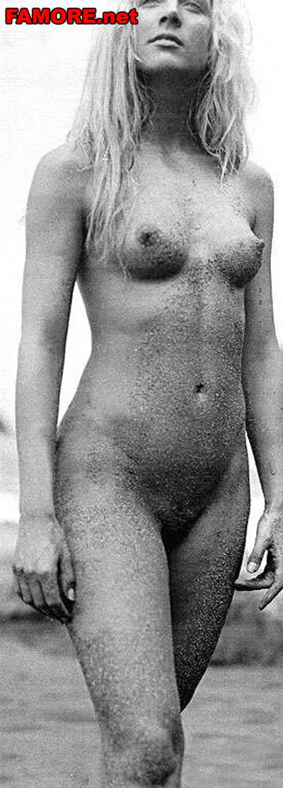 Голое фото: Полностью голая Ева Хаберманн (Eva Habermann) во всей красе.